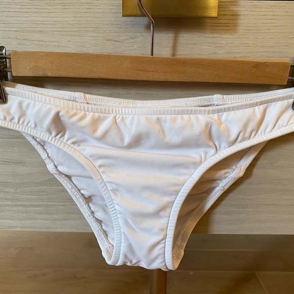 NWOT Seafolly White Goddess Bow Back Brazilian Bikini Bottom - S - Picture 4 of 5